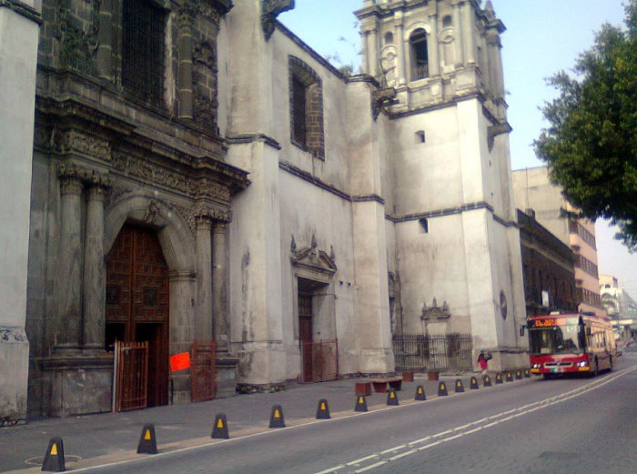 Vista frontal del convento de la concepción, como parte de el resumen de el fistol del Diablo